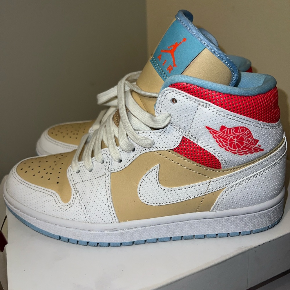 Jordan 1 sesame women’s sneakers unisex